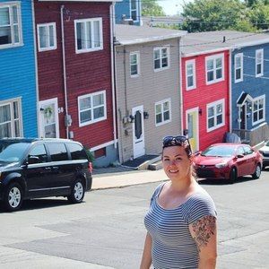 Meet your Posher, Becca